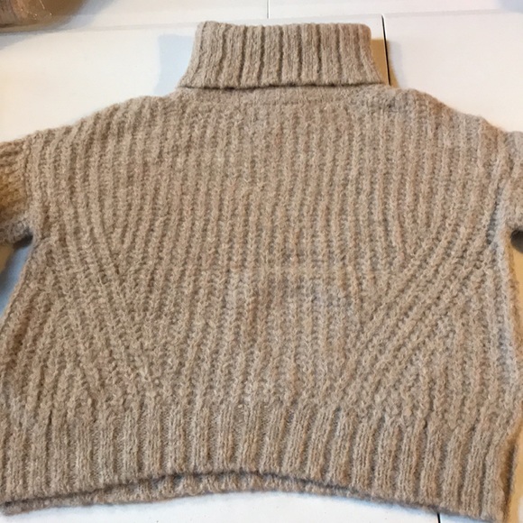 ELEVEN SIX Alpaca Turtleneck Sweater - Picture 6 of 10